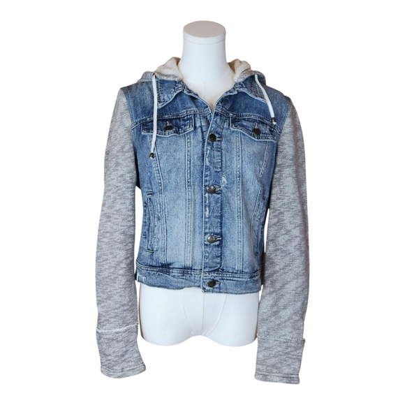 Free People Hooded Denim Jacket 100% Cotton Distressed Removable Hood Size M - Picture 2 of 9